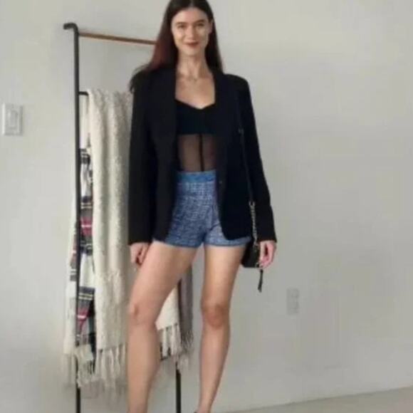 Classiques Entier Black Blazer Size 2 WOOL BLEND Business Casual Career Jacket - Picture 4 of 13